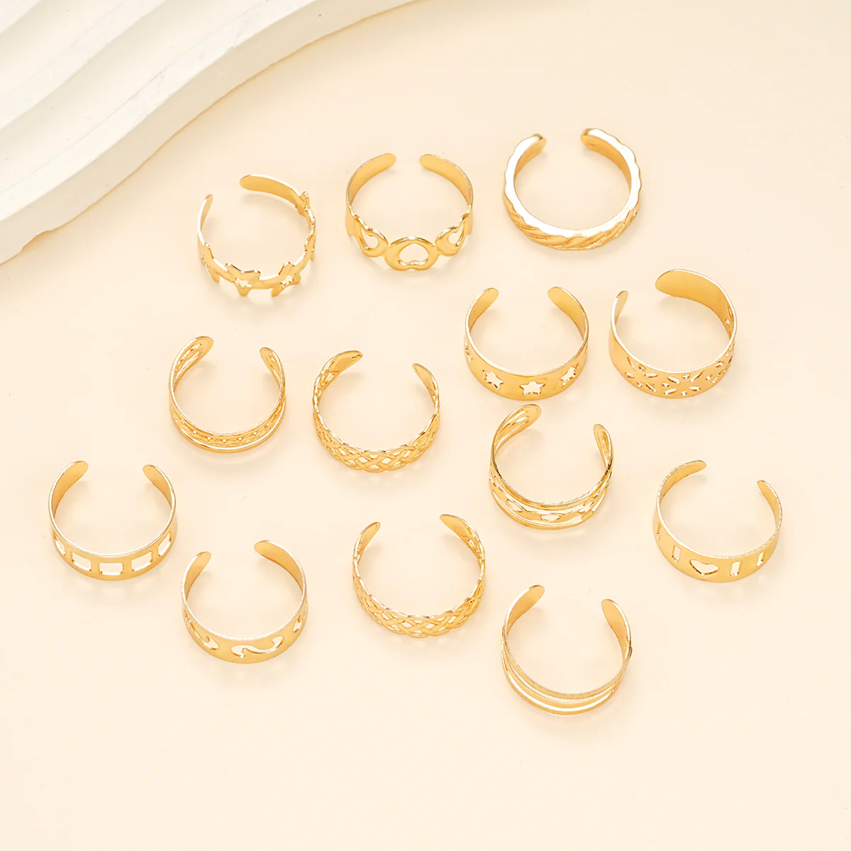 10pc Gold Statement Toe Ring Set - Image 3