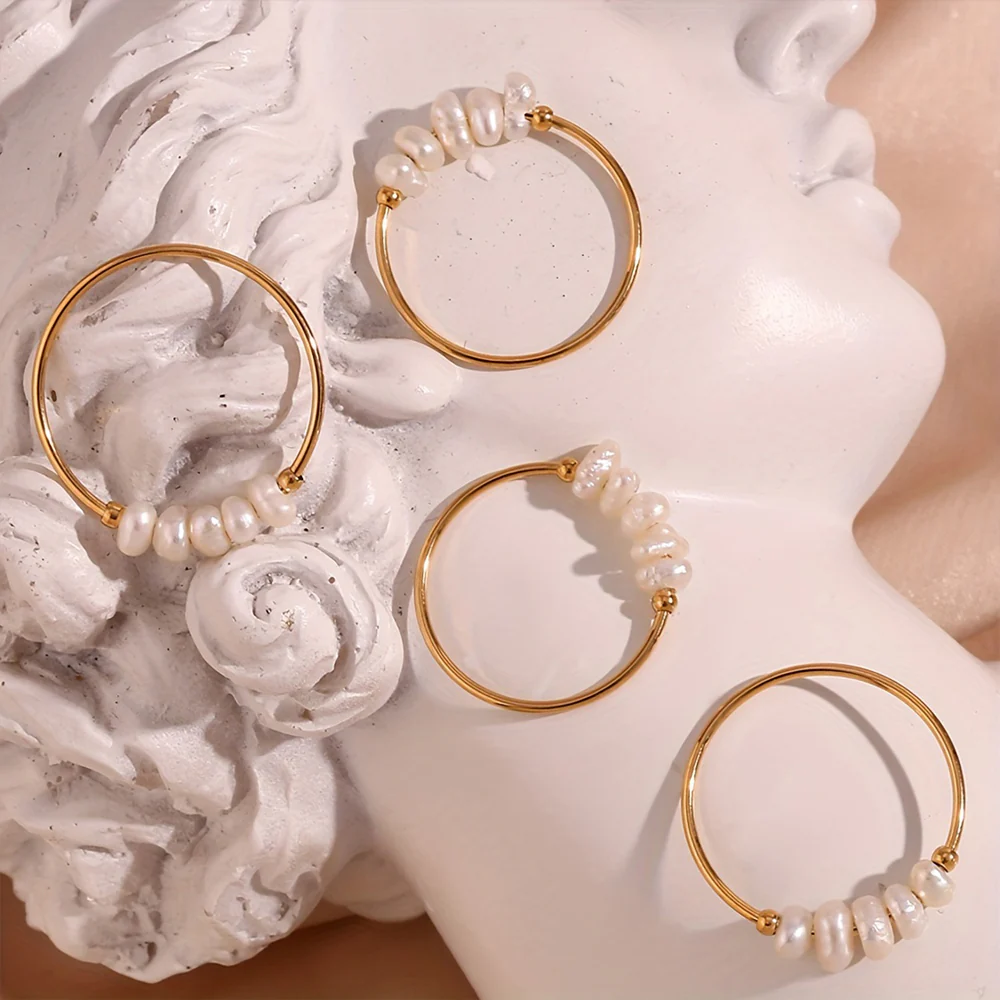 18k Gold Pearl Beaded Stacking Ring - Image 5