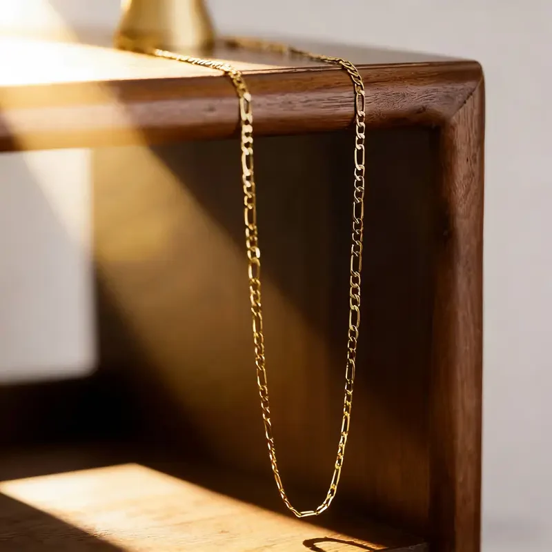 18k Plated Necklace and Bracelet Set - Image 7