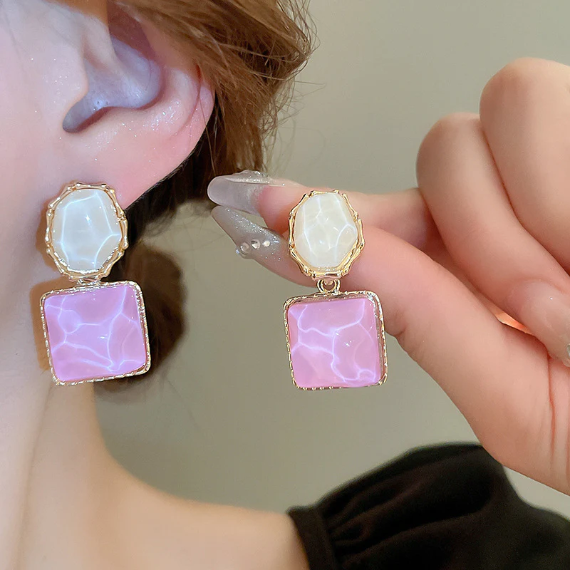 2-Tone Resin Geometric Drop Earrings - Image 2