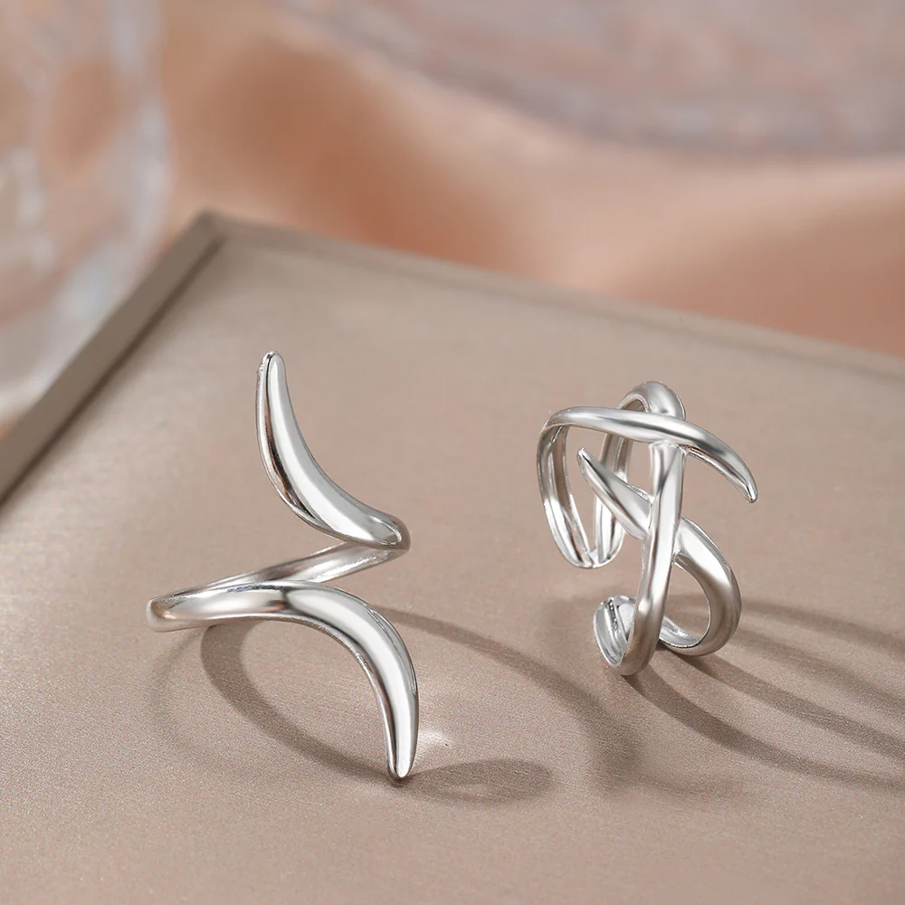 2pc Abstract Gold Ring Set - Image 3