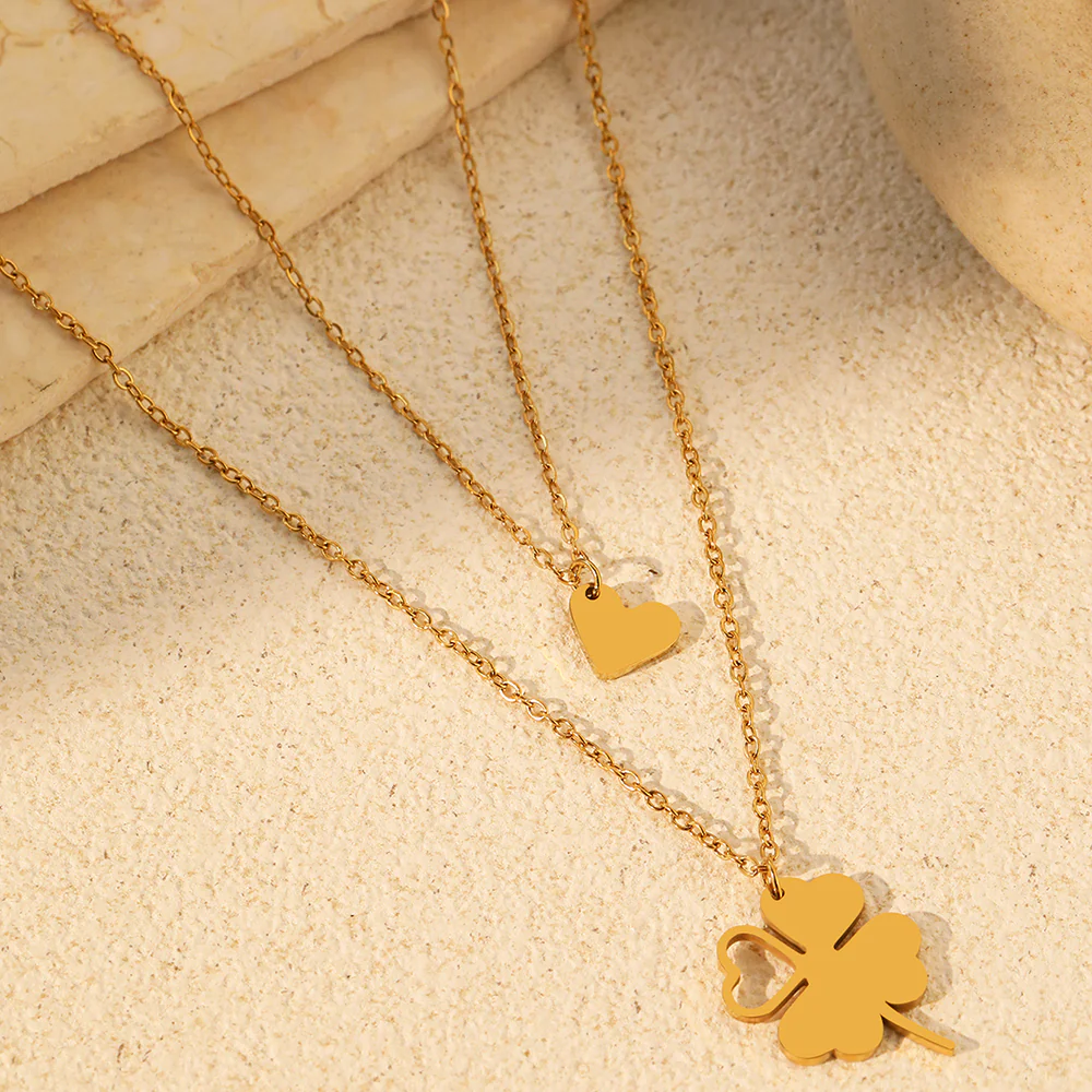 2pc Gold Clover & Heart Pendant Necklace Set - Image 2