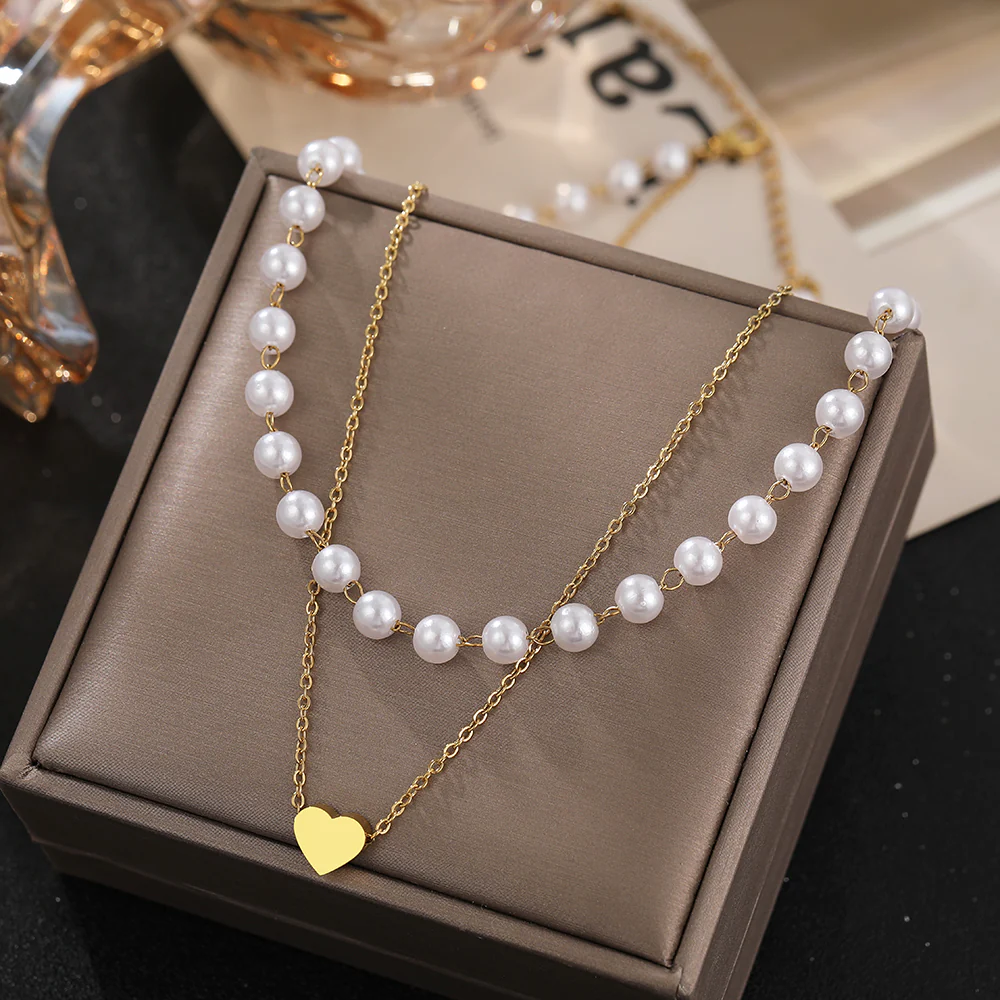 2pc Pearl and Heart Pendant Necklace Set - Image 2
