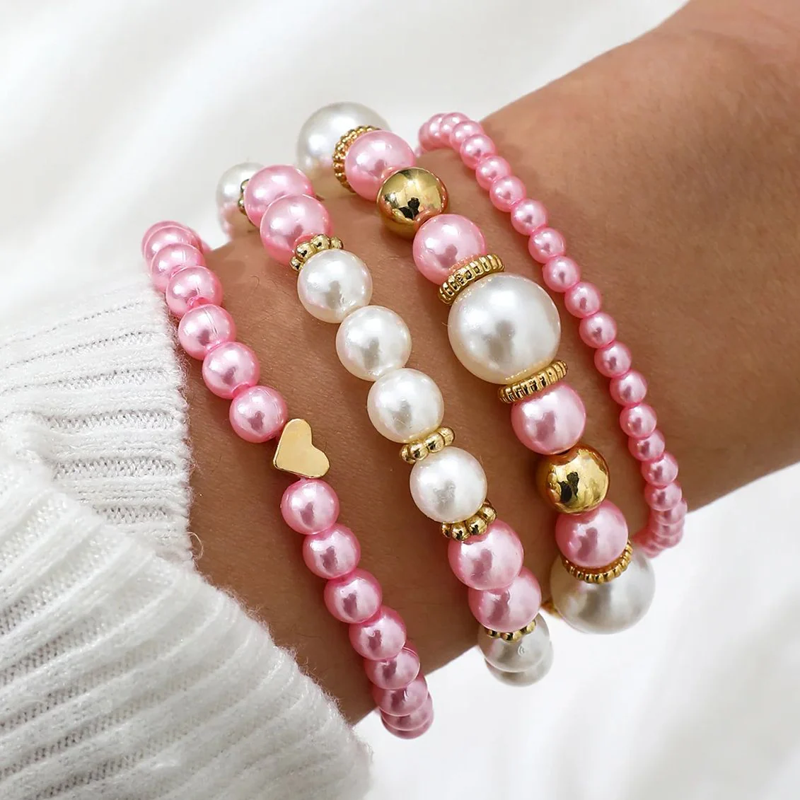 3-Color Boho Pearl & Heart Beaded Bracelet Set - Image 3