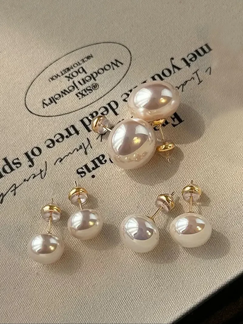 3 Pair Elegant Pearl Stud Earrings Set - Image 3