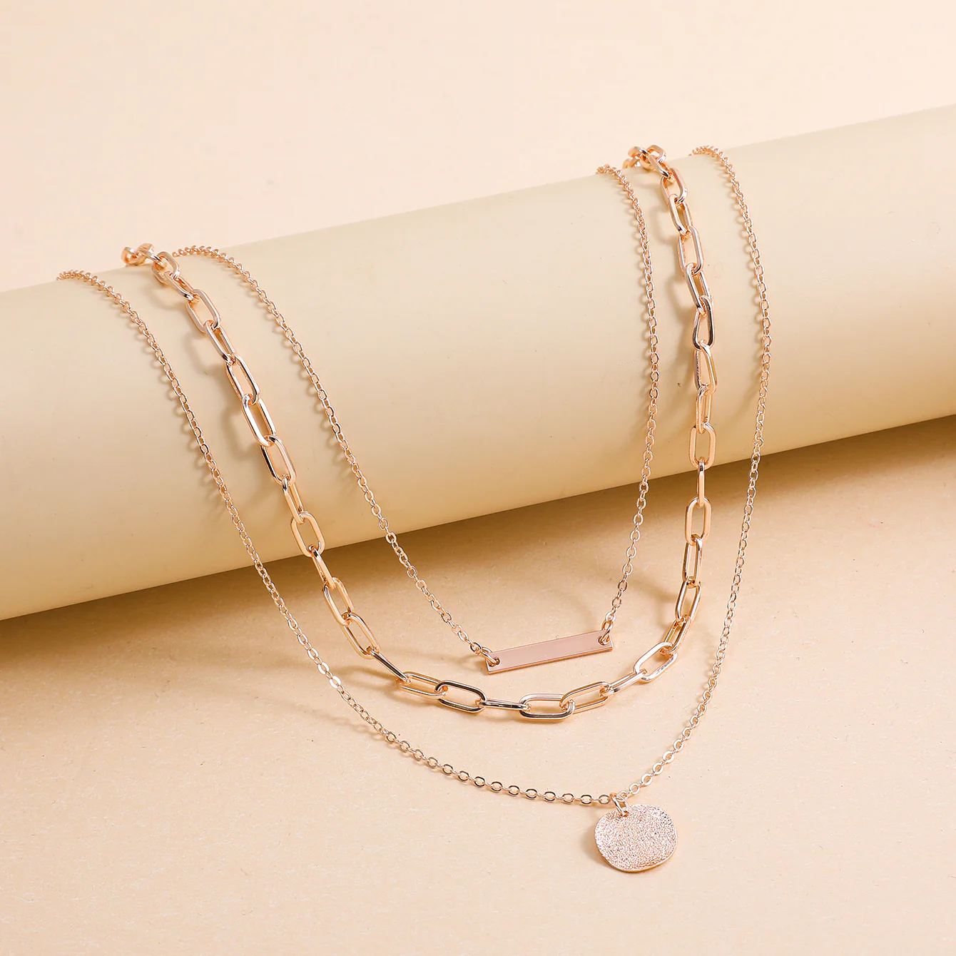 3pc Layered Chain Pendant Necklace Set - Image 4