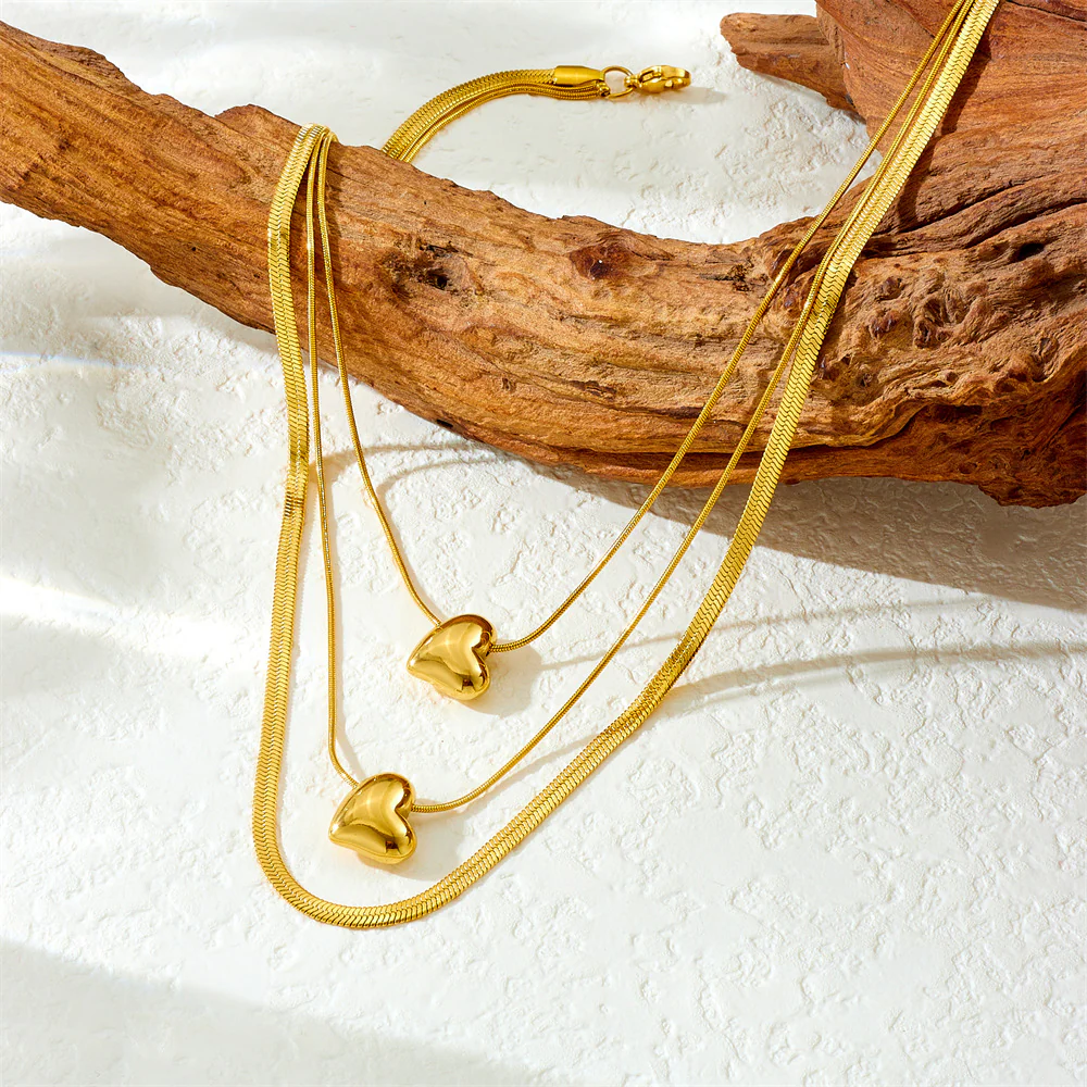 3pc Layered Heart Pendant Necklace Set - Image 3