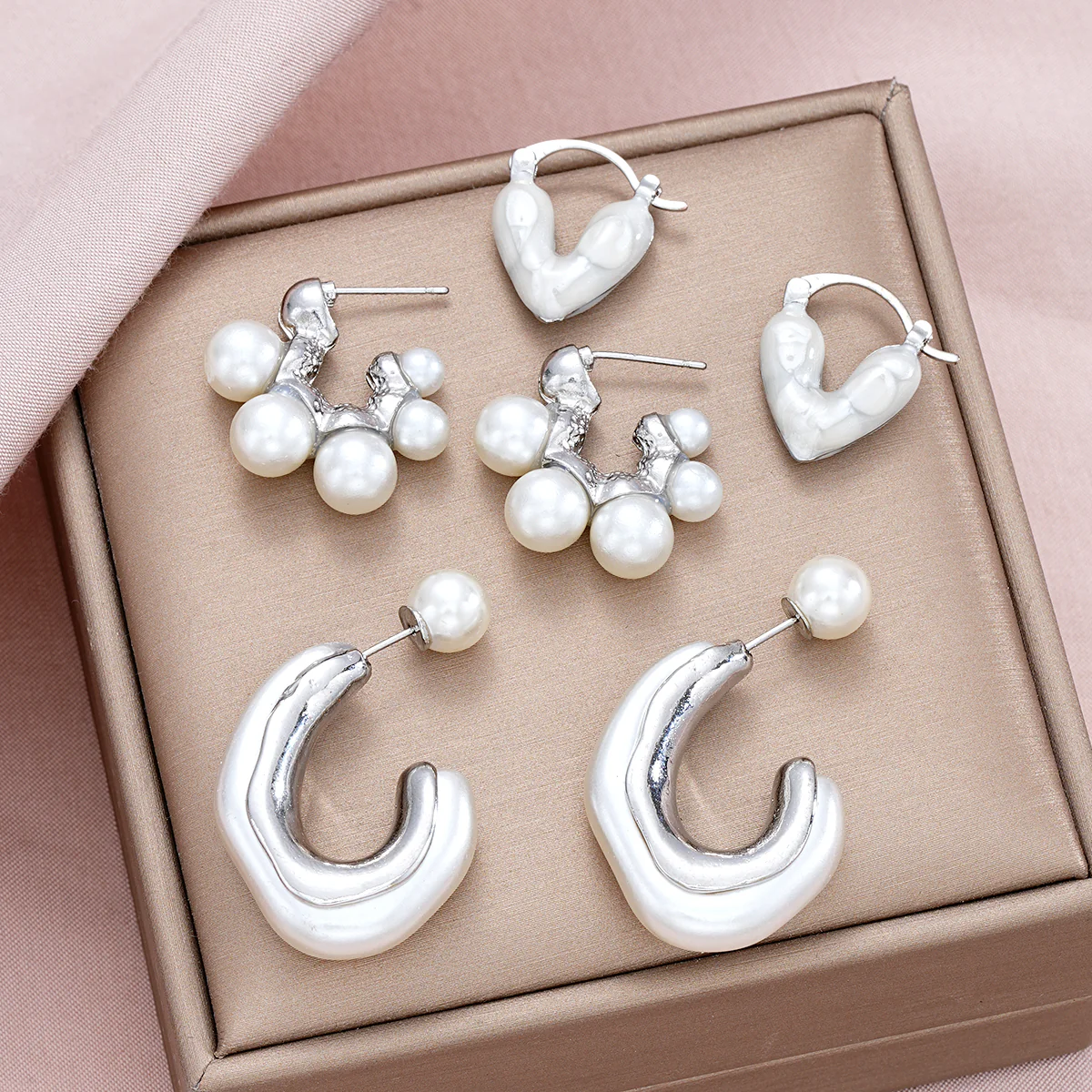 3pc Pearl & Enamel Heart Earring Set - Image 2