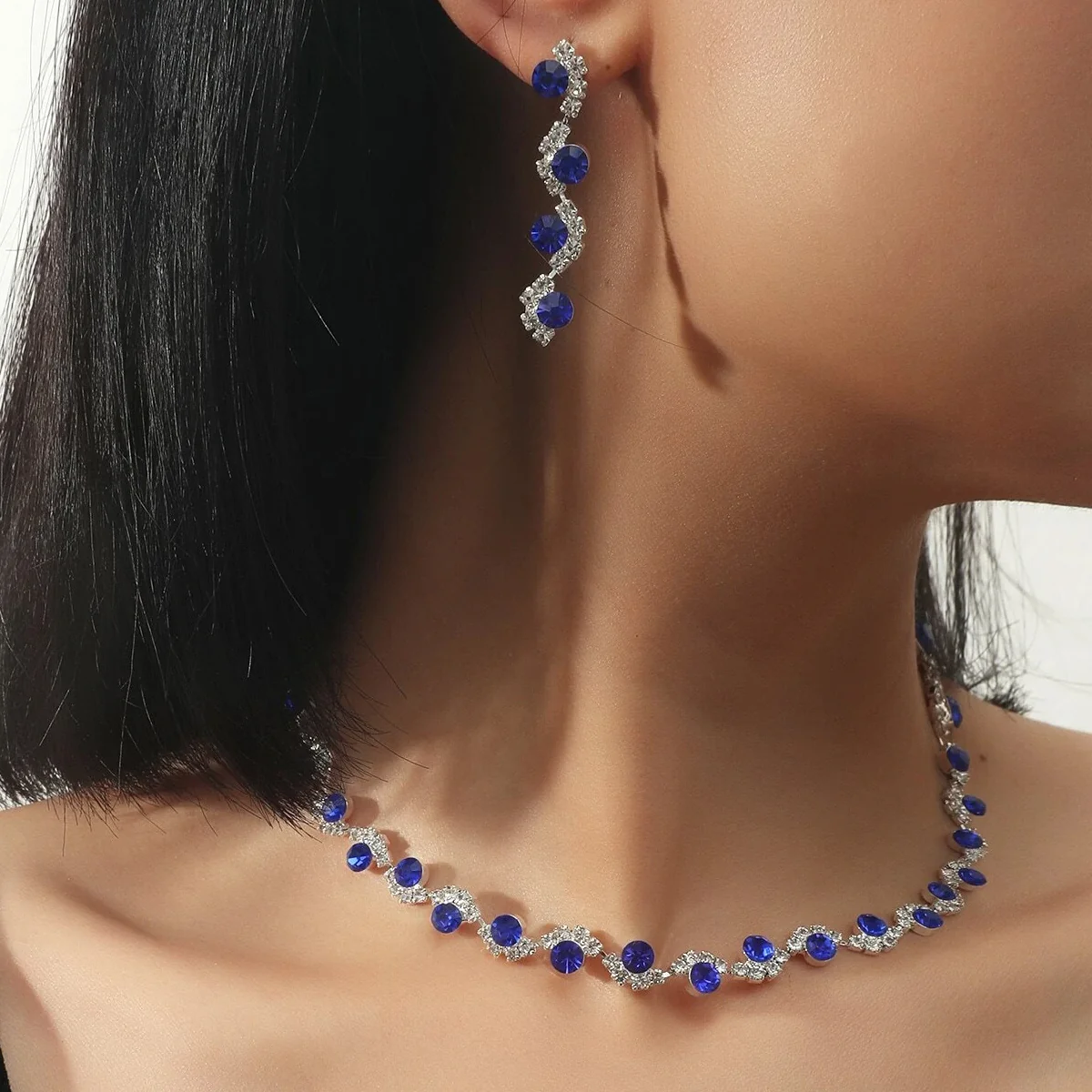 3pc Rhinestone Flower Necklace & Earrings Set - Image 3