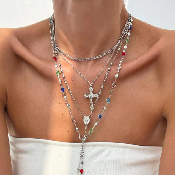 4 Piece Vintage Cross Layered Necklace - Image 4