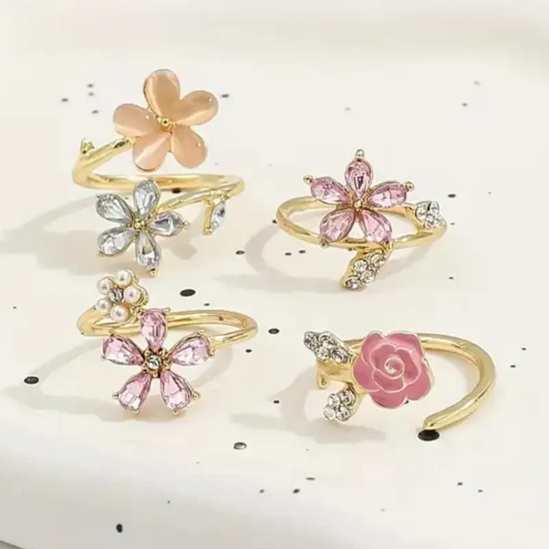 4pc Elegant Rhinestone Ring Set - Image 4