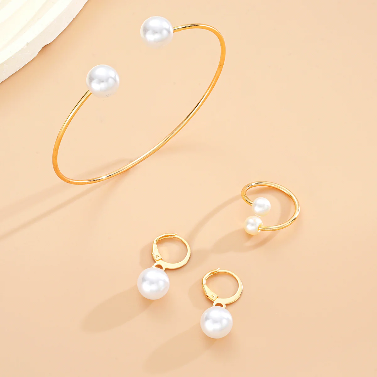 3pc Gold Pearl Jewelry Set - Image 3