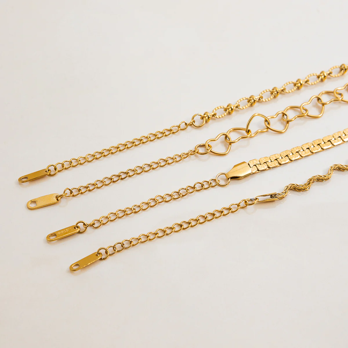 4pc Mixed Texture Chain Bracelet Set - Image 4
