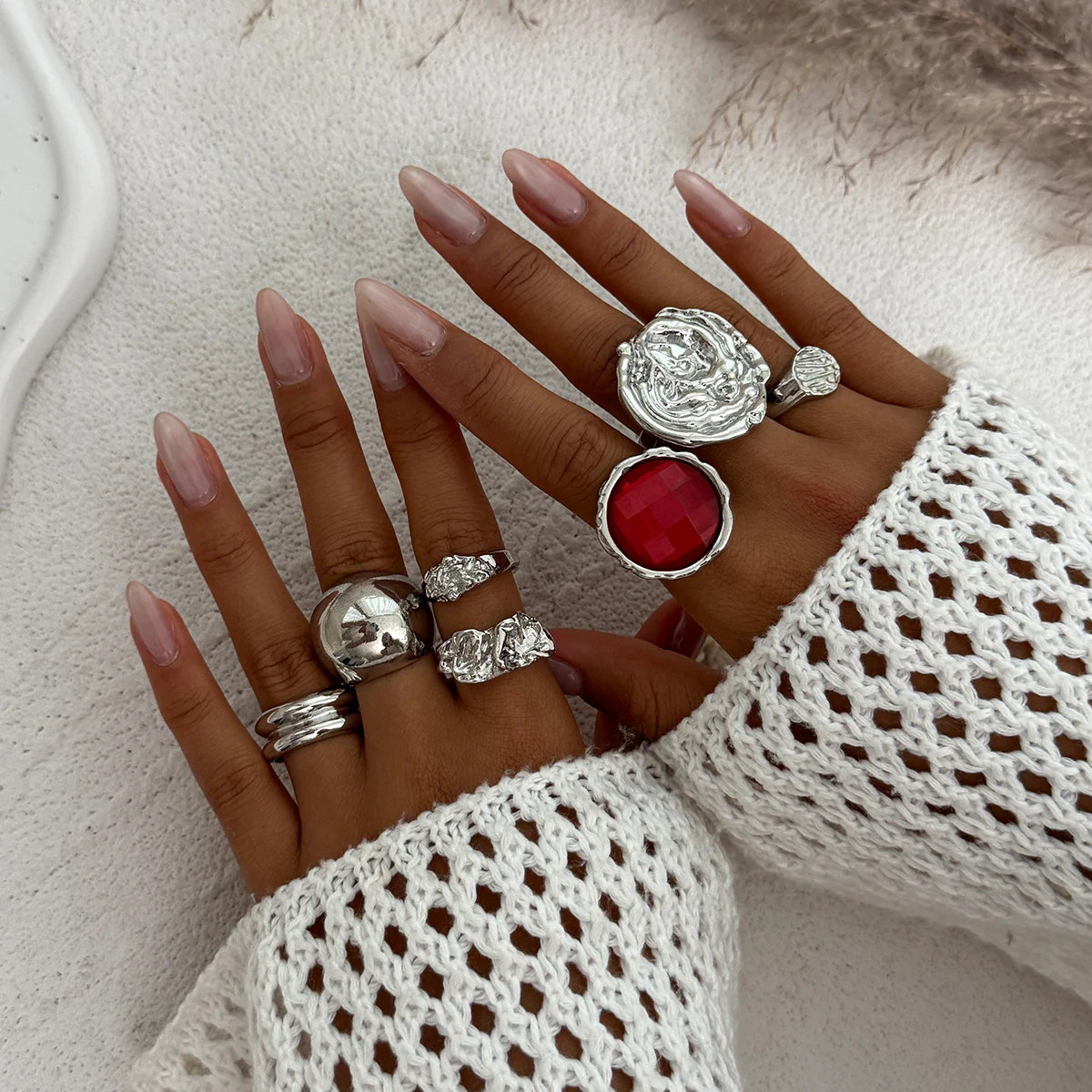 7pc Vintage Acrylic & Metal Ring Set - Image 2