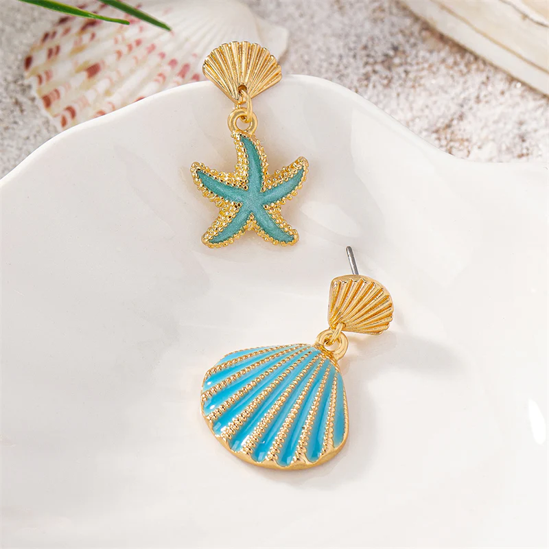 Asymmetrical Shell Starfish Earrings - Image 3