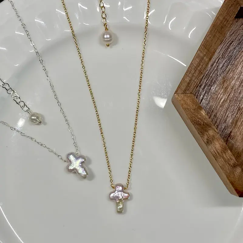 Baroque Cross Pearl Necklace - Image 2