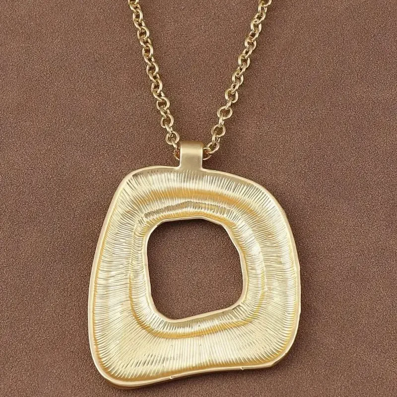 Boho Rounded Square Necklace - Image 2