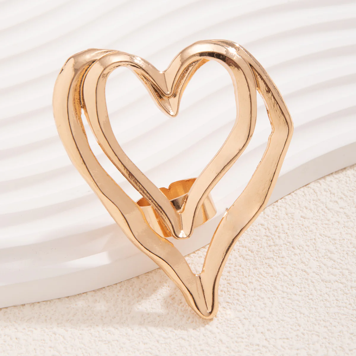 Bold Hollow Double Heart Ring - Image 3