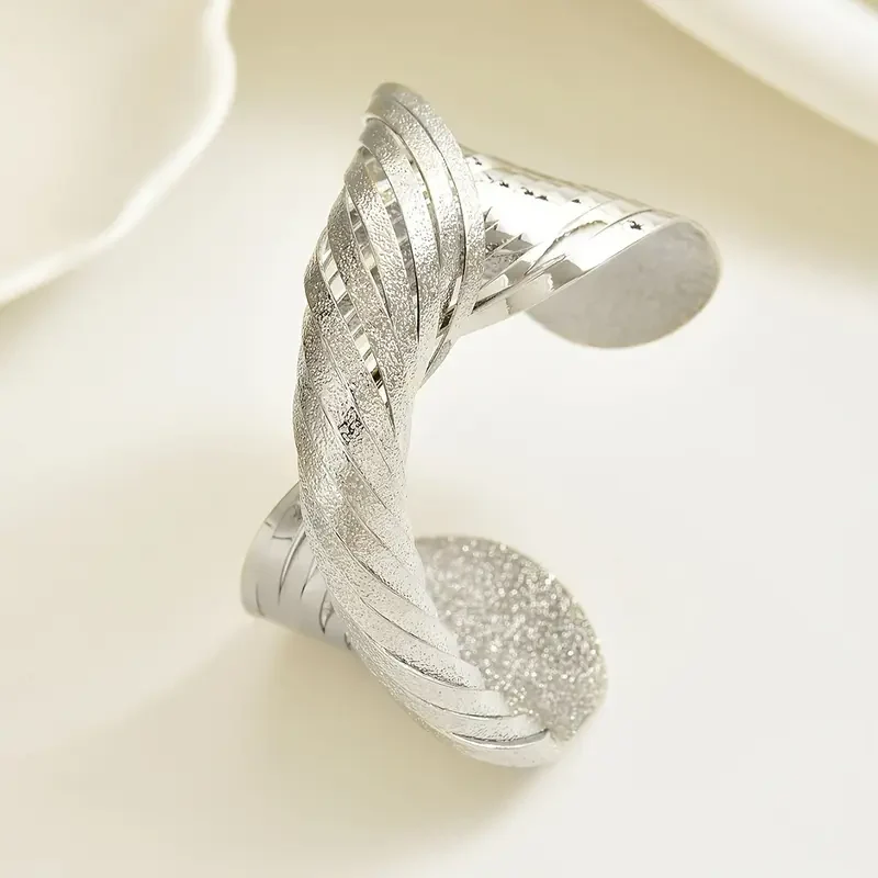 Bold Twisted Bracelet - Image 4