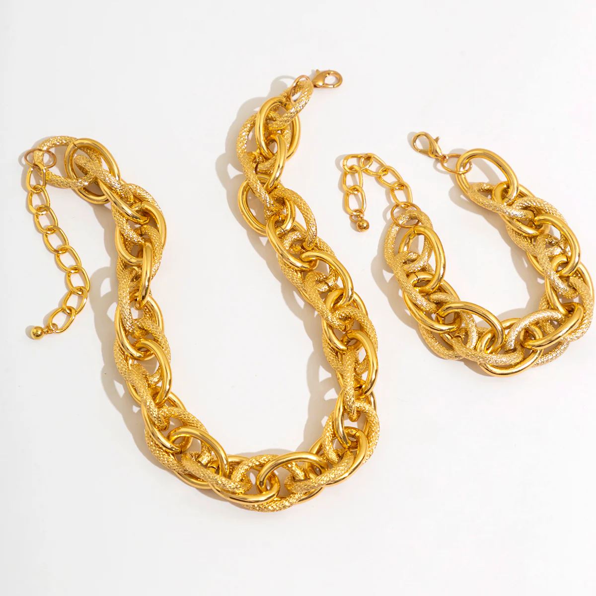Chunky Cross Chain Choker & Bracelet Set - Image 2