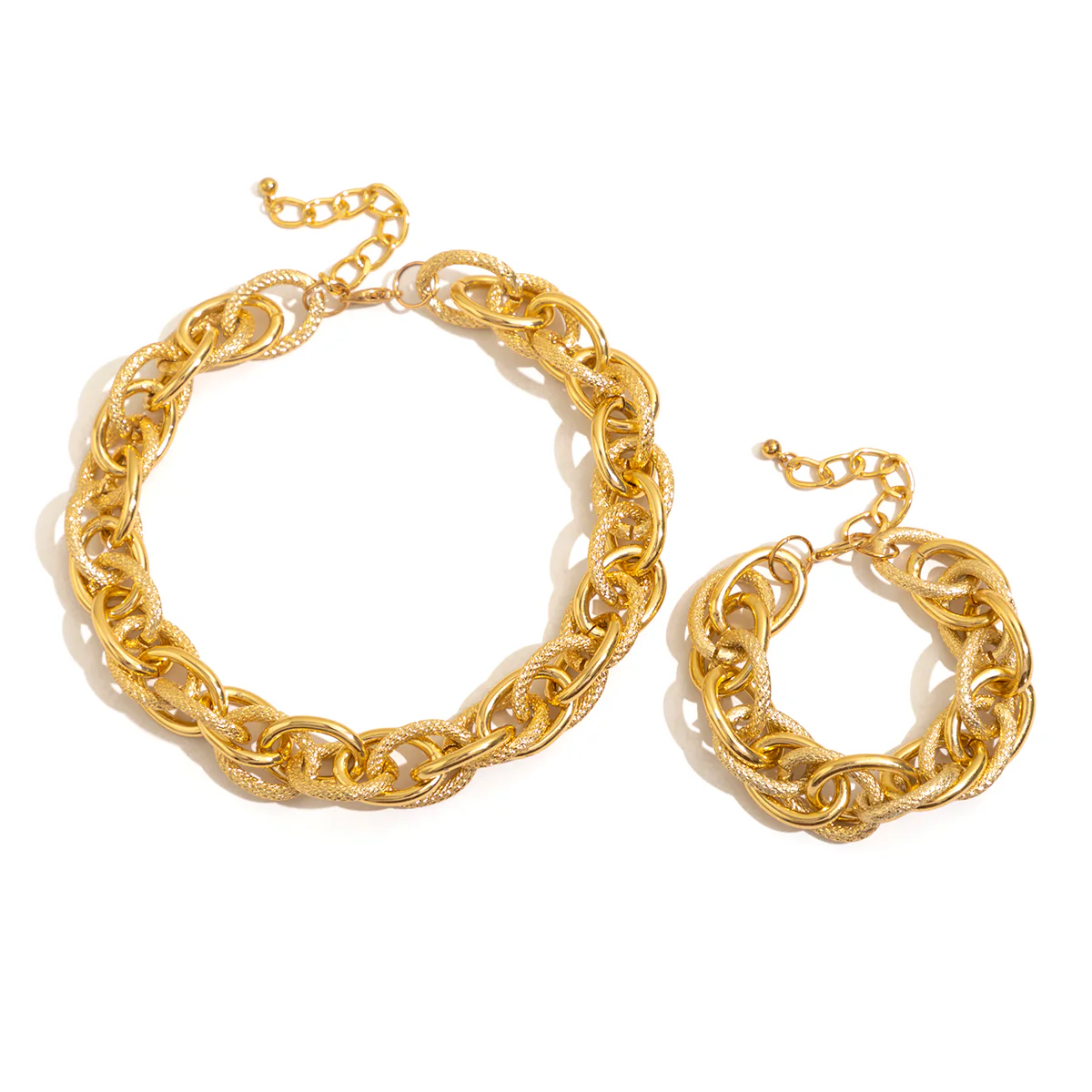 Chunky Cross Chain Choker & Bracelet Set - Image 3