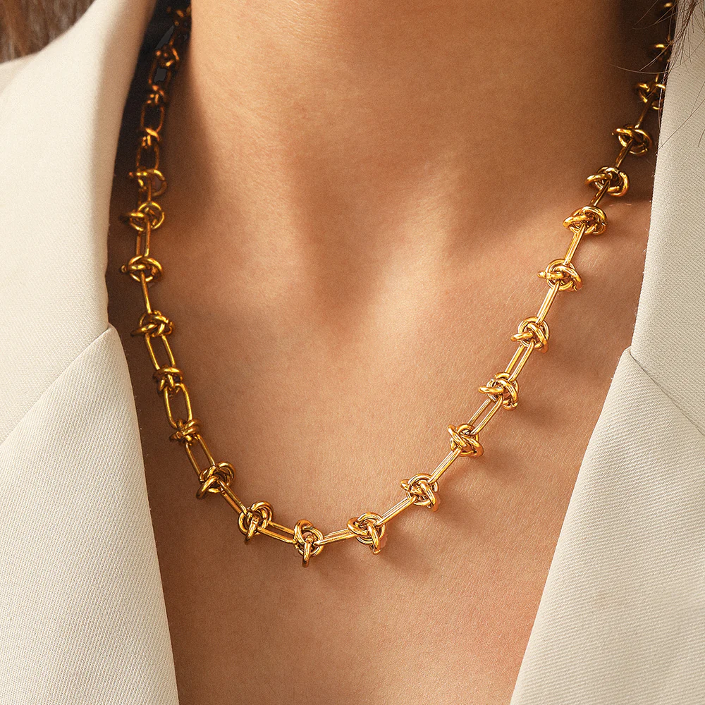 Chunky Gold Knot Chain Necklace