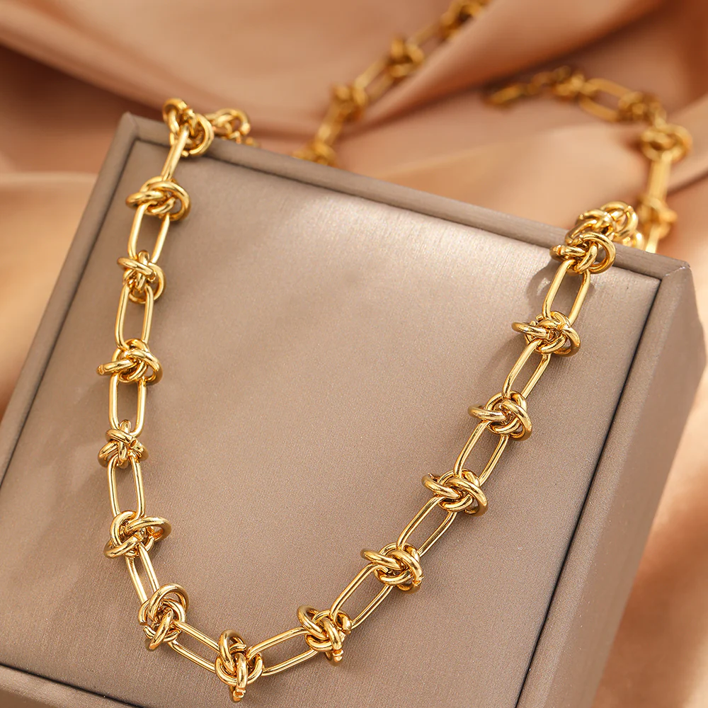 Chunky Gold Knot Chain Necklace - Image 2