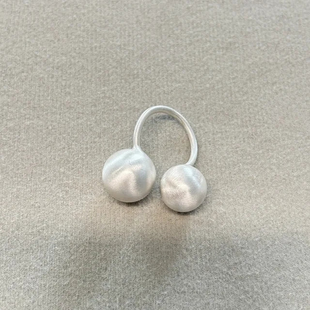 Chunky Matte Metal Statement Ring - Image 4