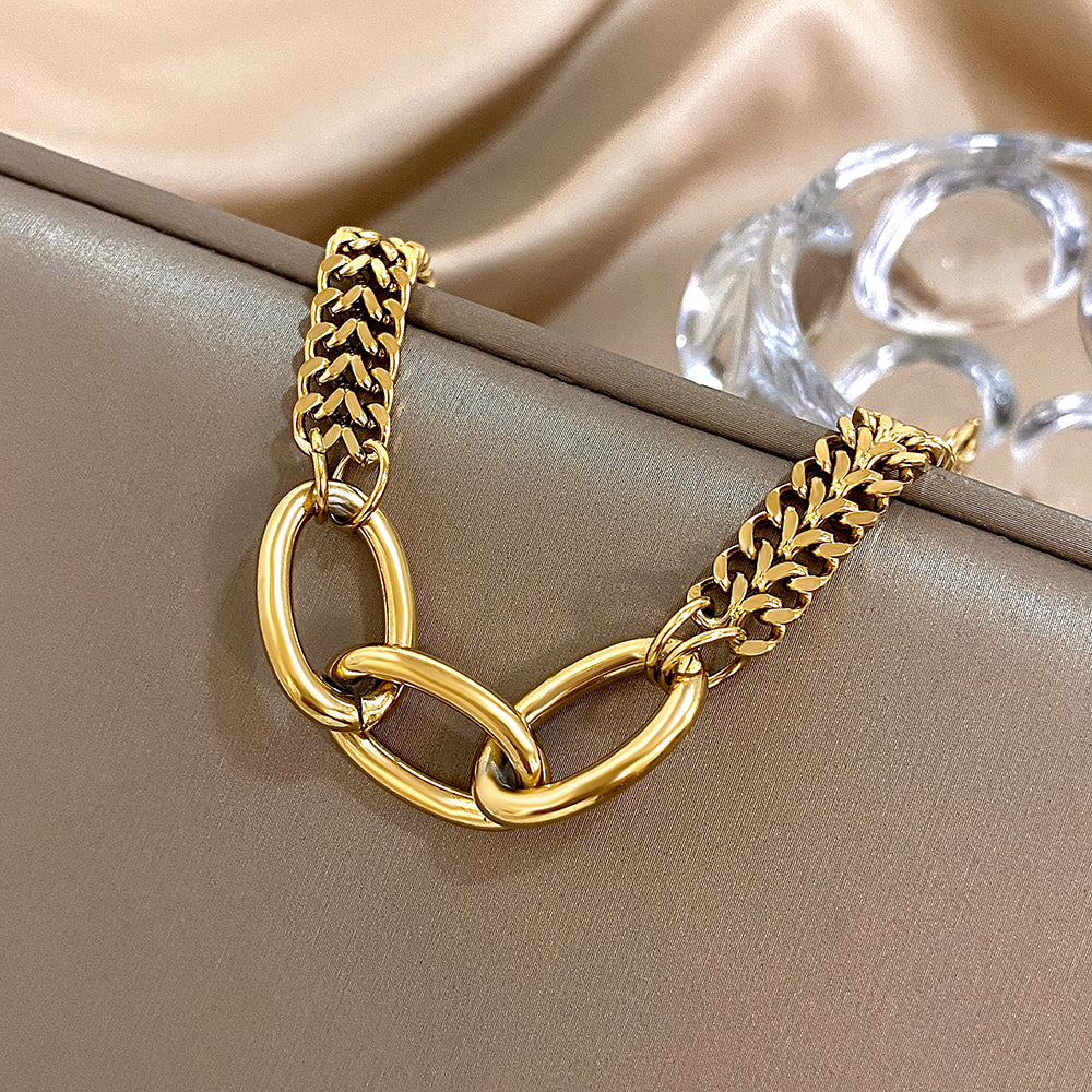 Chunky Oval Link Statement Bracelet - Image 3