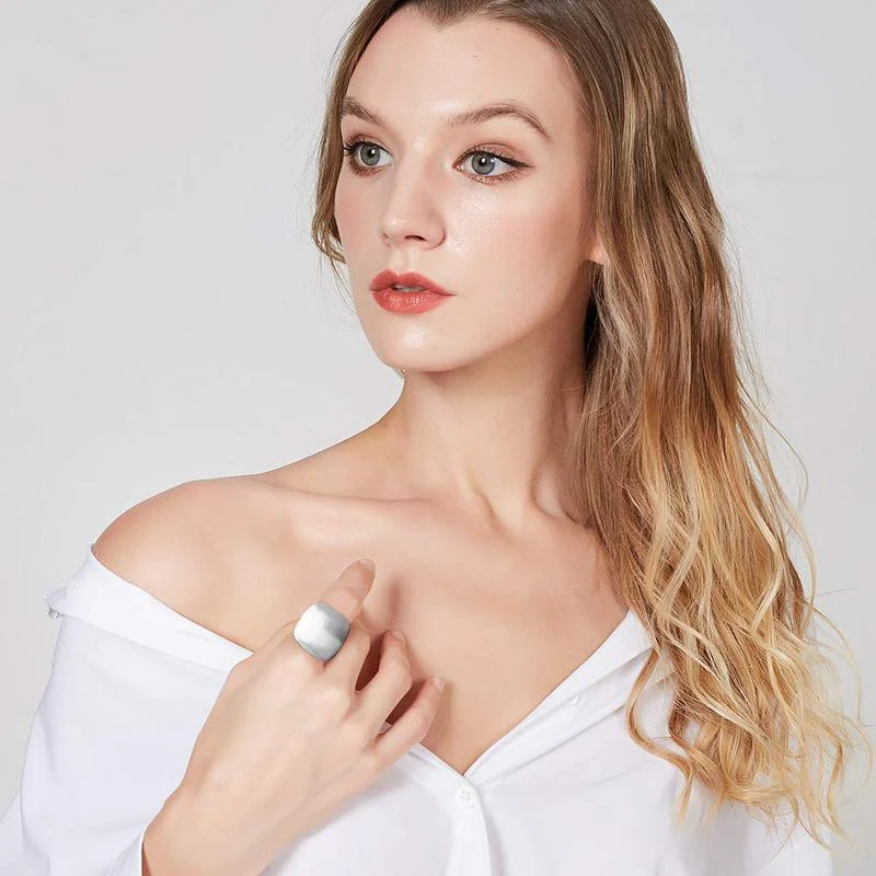 Chunky Square Ring - Image 5