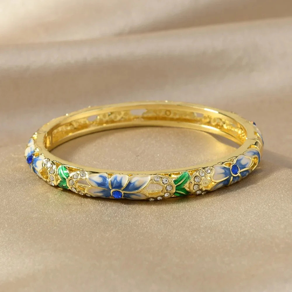 Cloisonne Traditional Floral Bracelet - Image 2