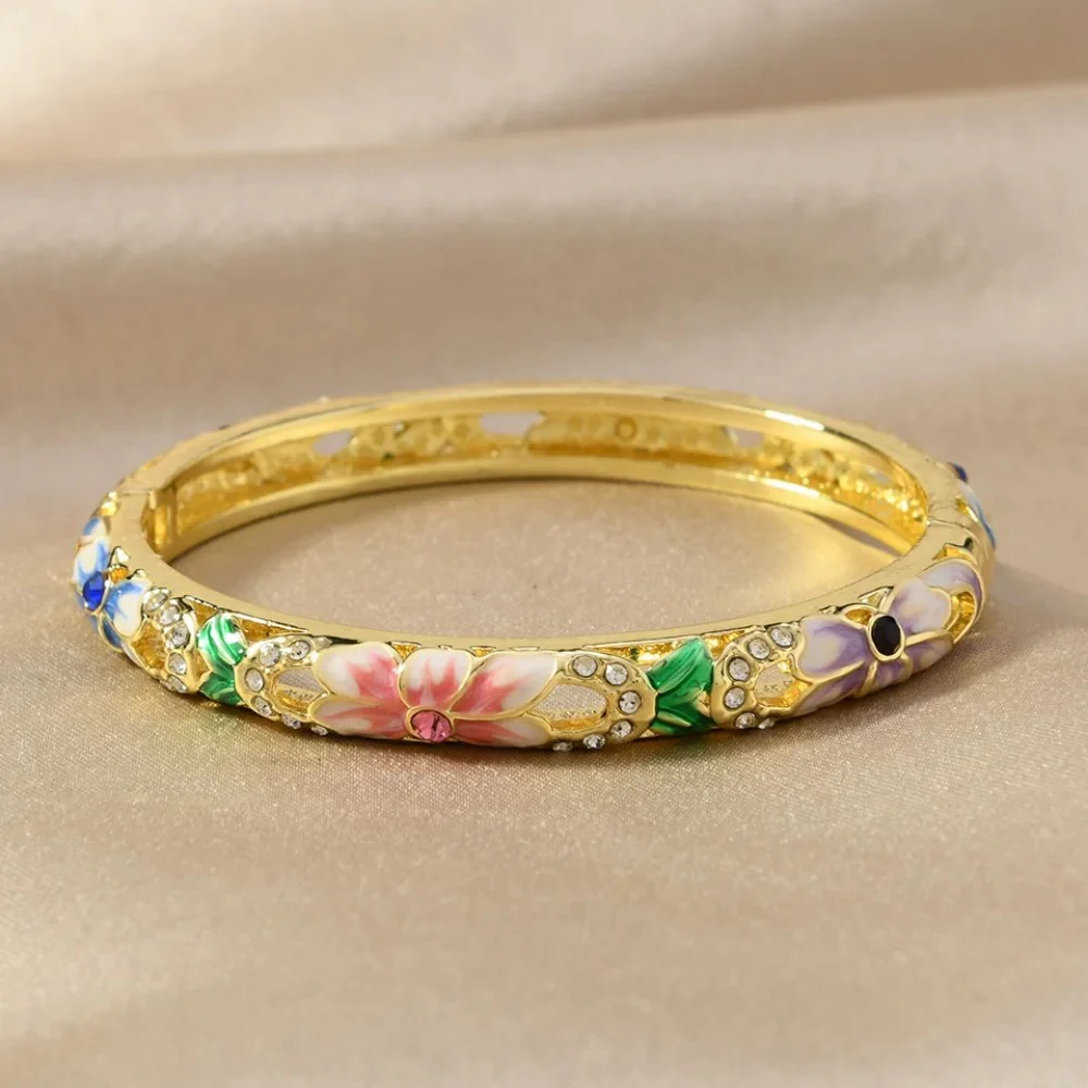 Cloisonne Traditional Floral Bracelet - Image 4