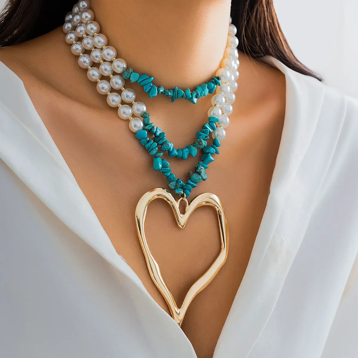 3pc Colorful Pearl Heart Shaped Layered Necklace - Image 2