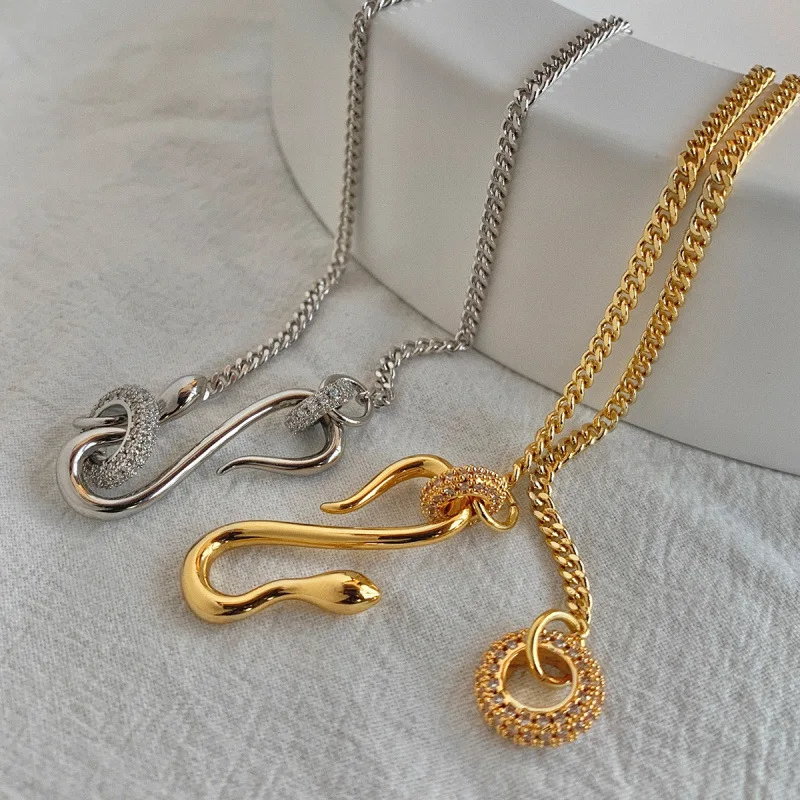 Crystal Snake Pendant Necklace - Image 4
