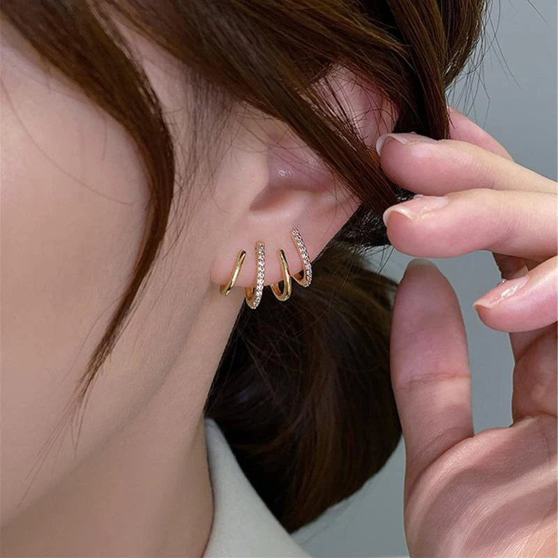 Dainty Claw Earrings - Image 3