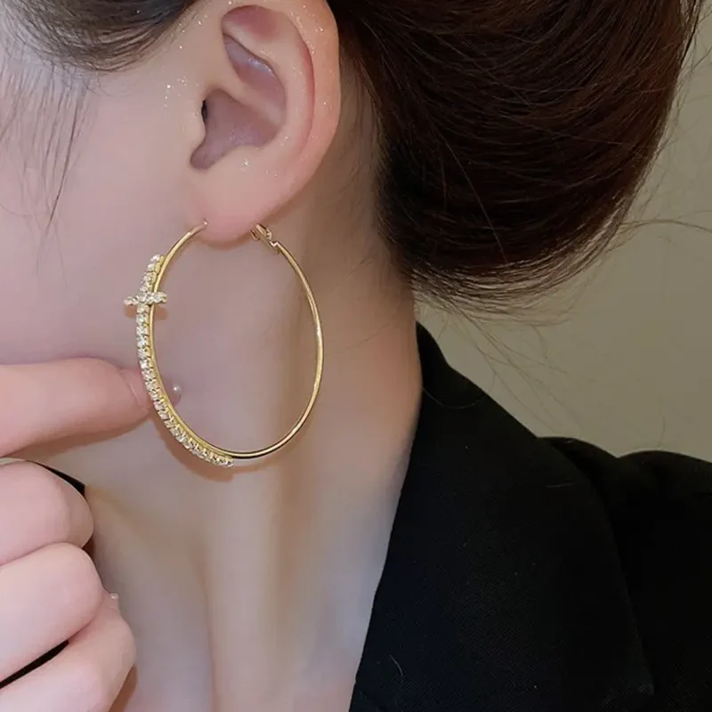 Dainty Cross Hoop Earrings - Image 4