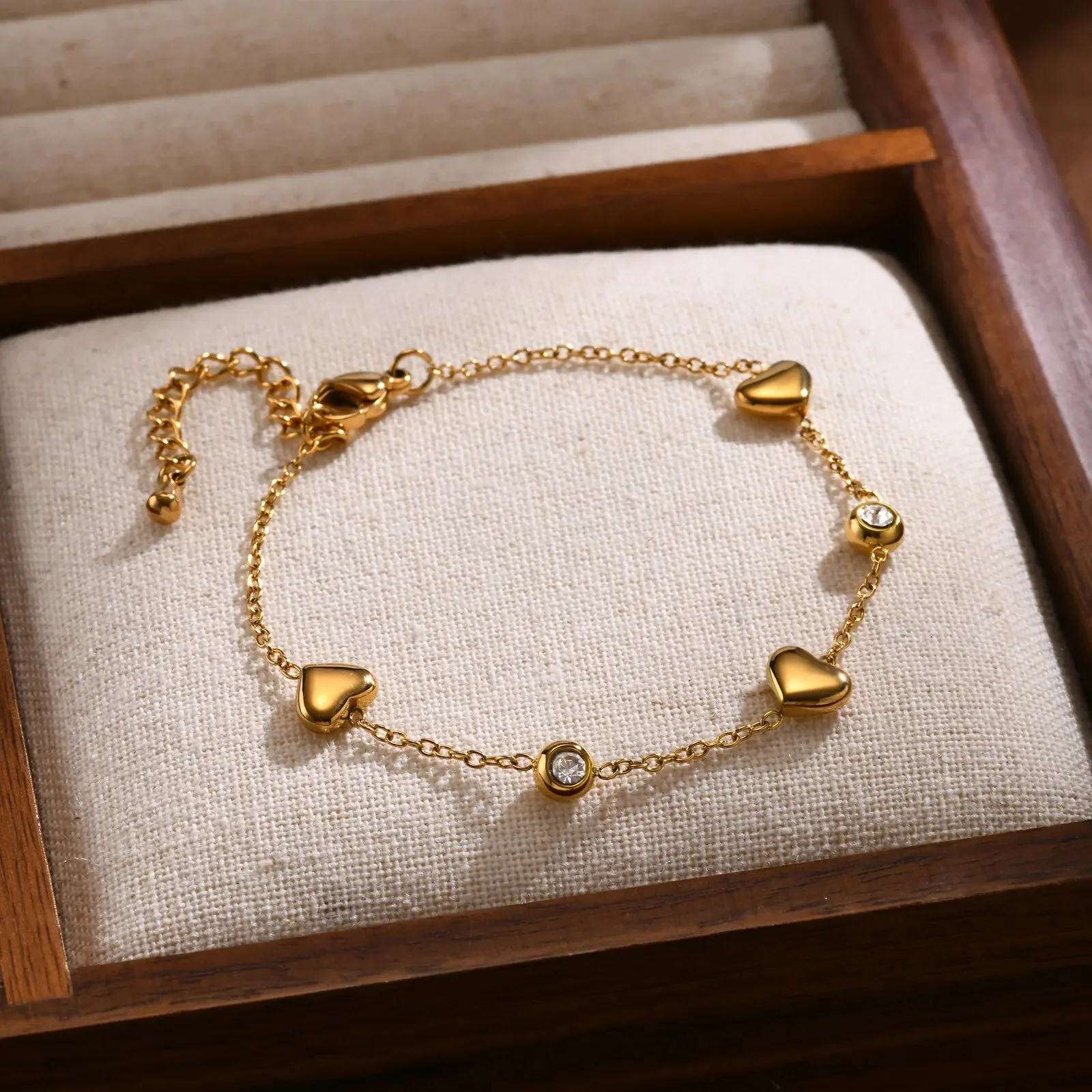 Dainty Heart Friendship Bracelet - Image 3