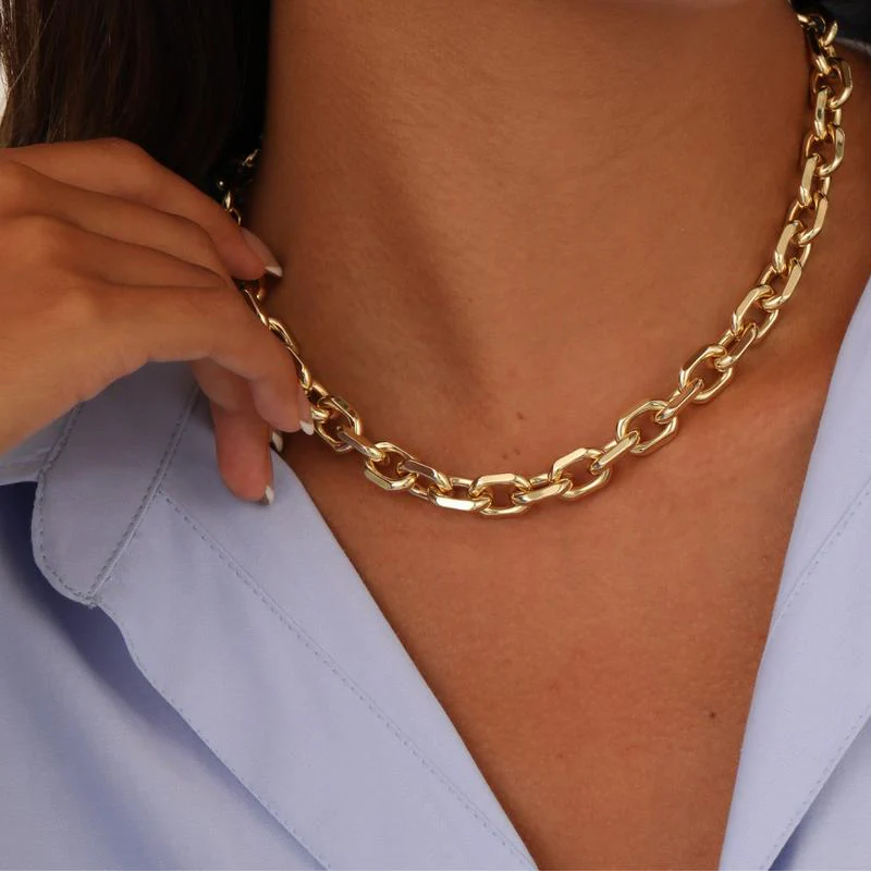 Dainty Paperclip Necklace - Image 3