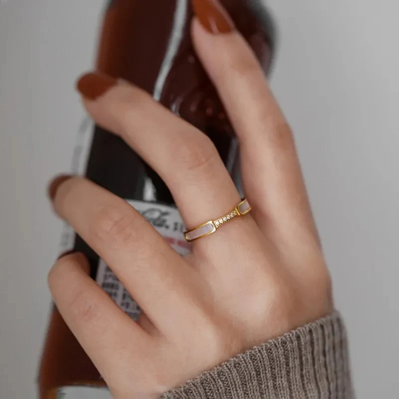 Dainty Shell Diamond Ring - Image 4