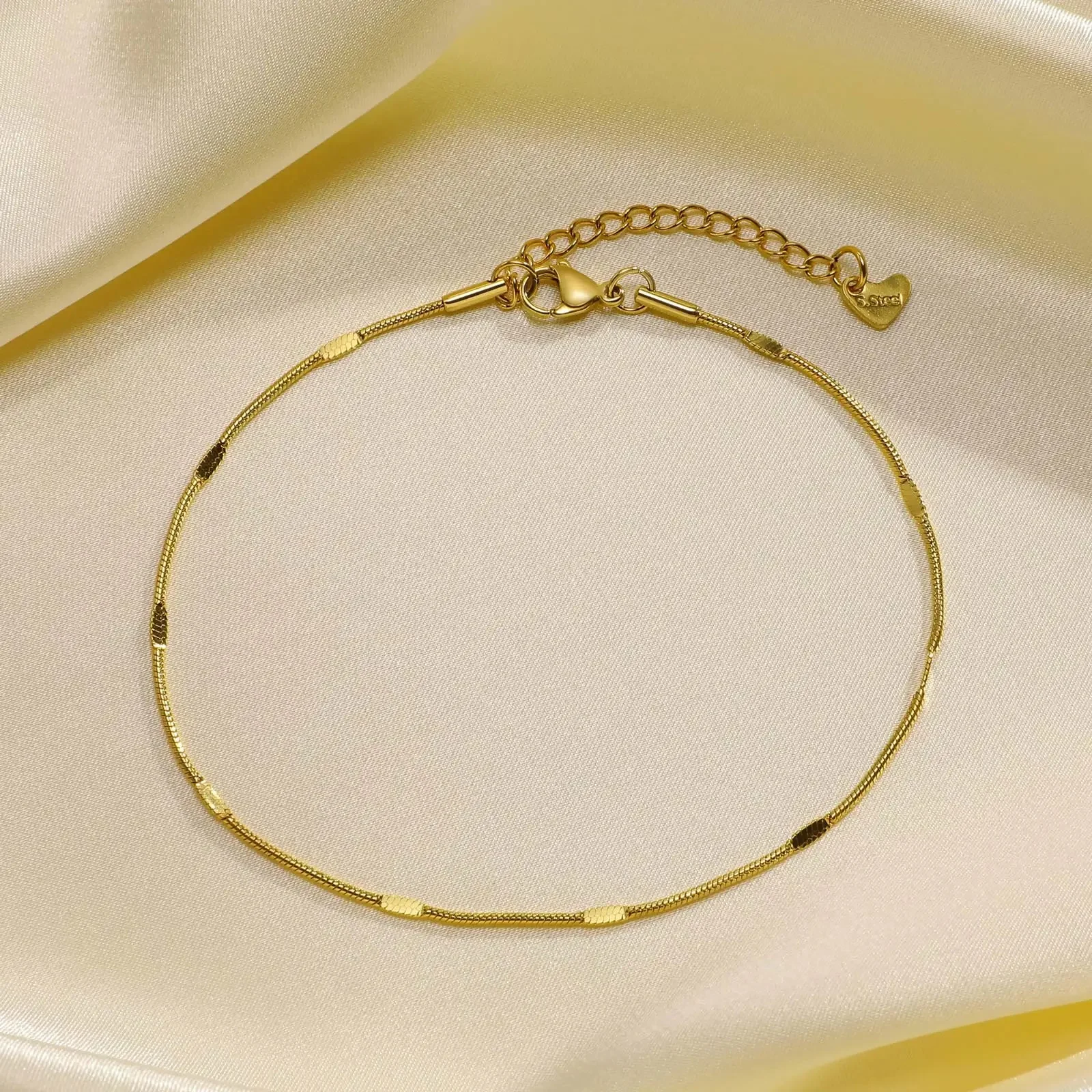 Dainty Squashed Snake Chain Anklet - Image 3