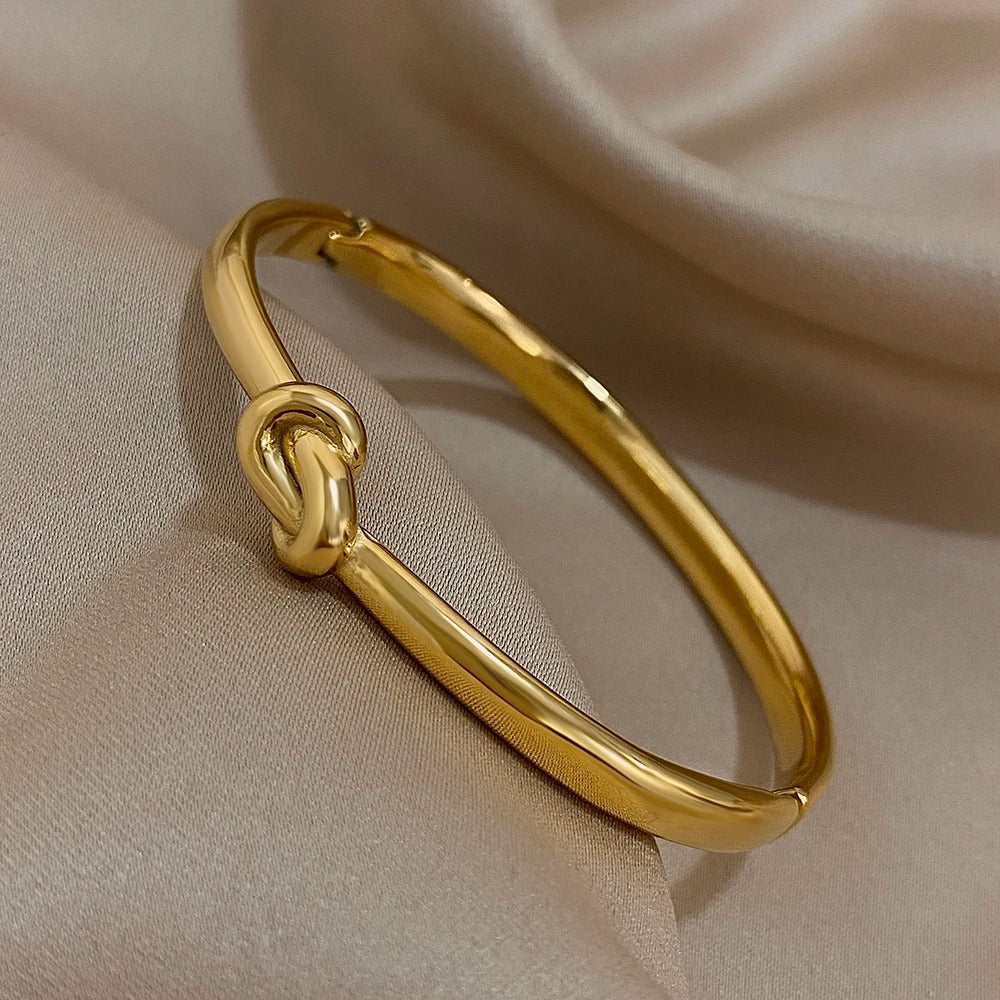 Dainty Thin Knotted Bracelet - Image 4
