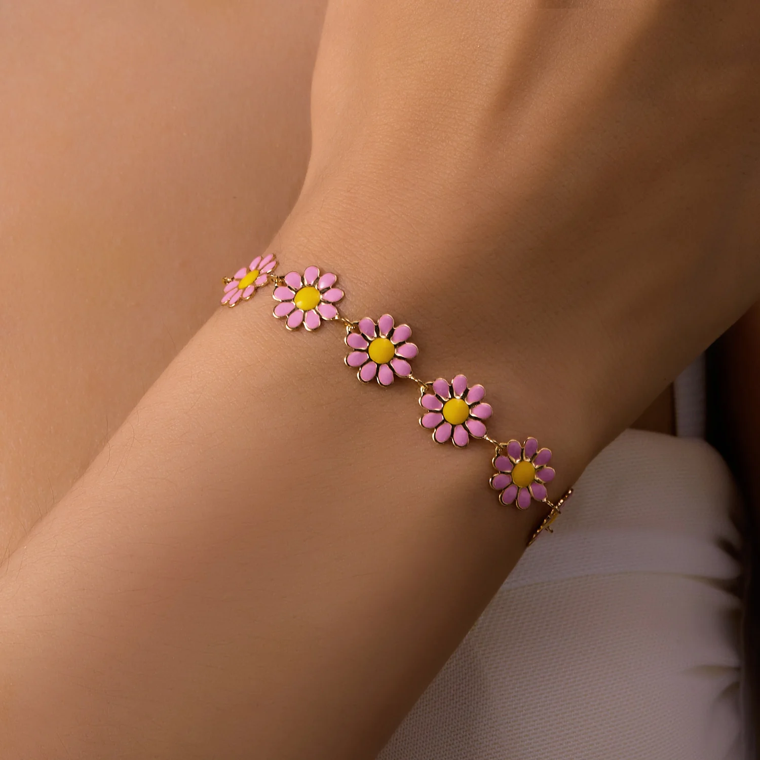 Daisy Chain Enamel Bracelet - Image 8