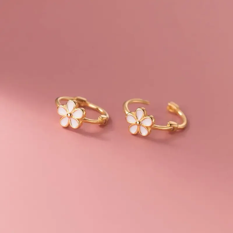 Daisy Flower Hoop Earrings - Image 5
