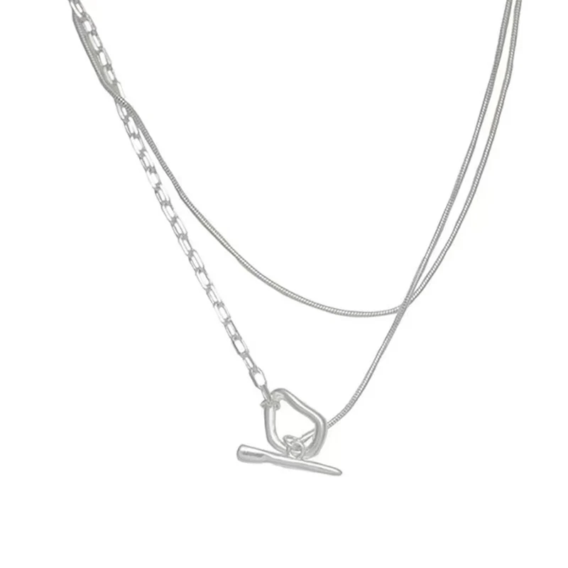 Double Layer Toggle Clasp Chain Necklace - Image 2