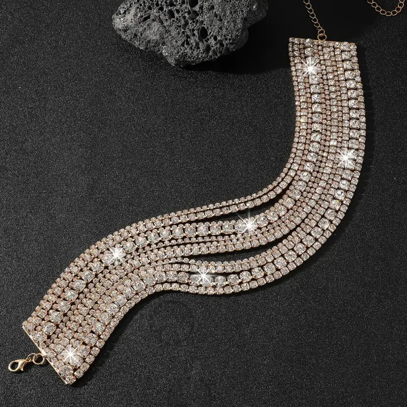Elegant Rhinestone Choker Necklace - Image 3