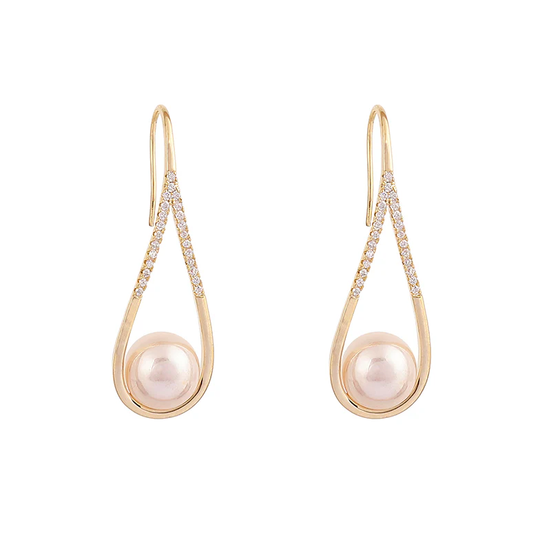 Elegant Teardrop Pearl Dangle Earrings - Image 2