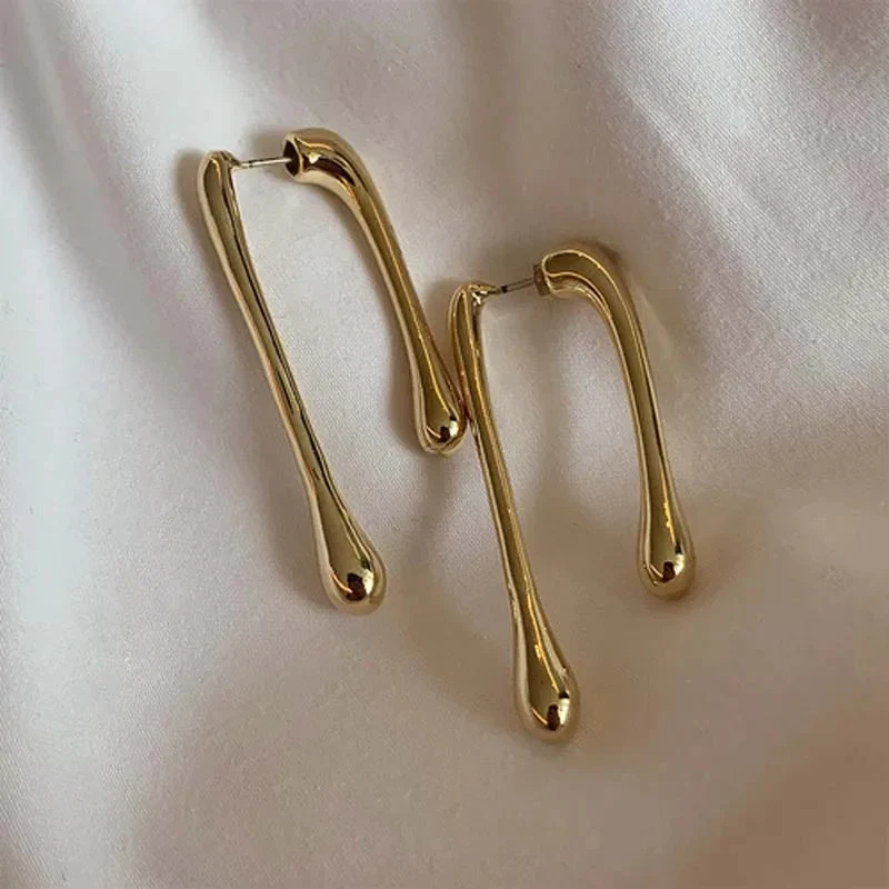 Exaggerated Water Drop Earrings - Image 3