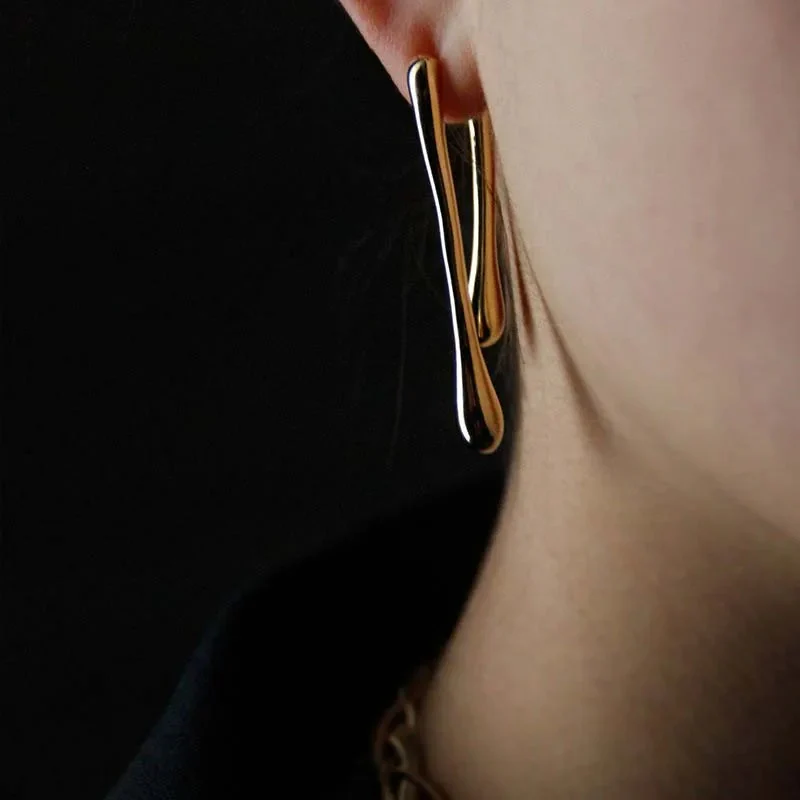 Exaggerated Water Drop Earrings - Image 5