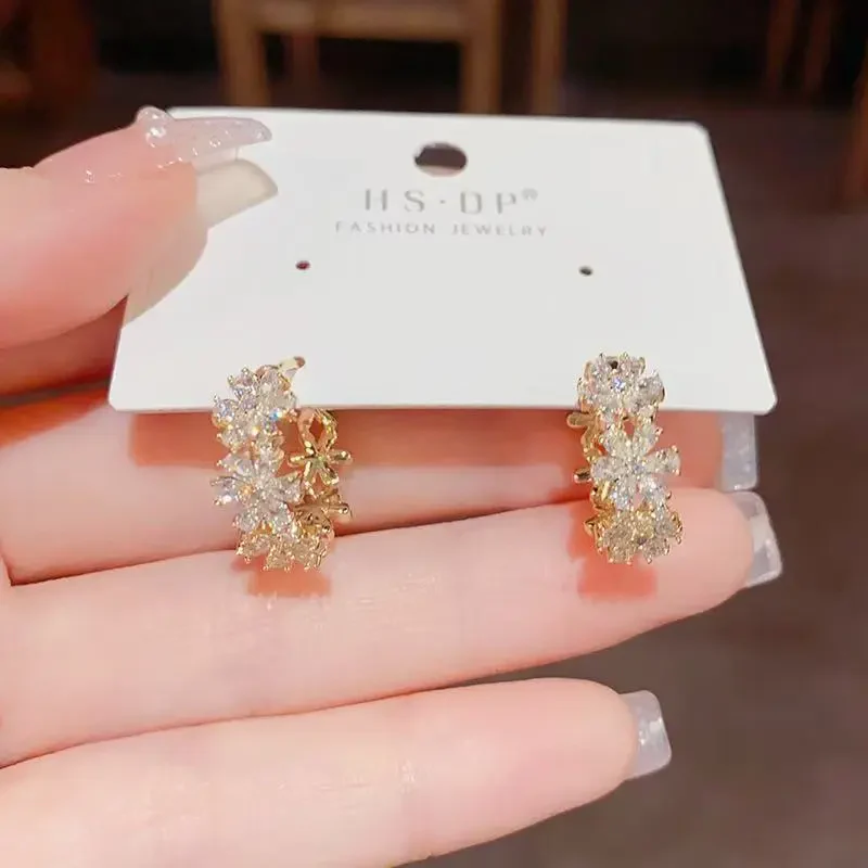Exquisite Flower Earrings - Image 3