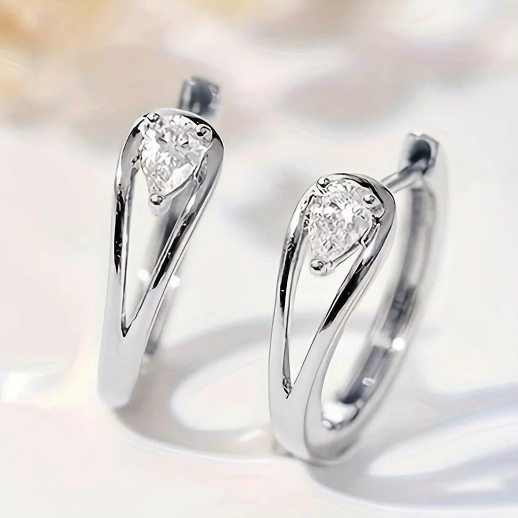 Exquisite Hoop Earrings - Image 4